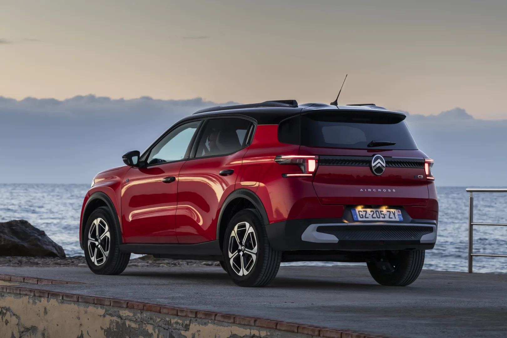 Citroen e╠e C3 Aircross Max 032